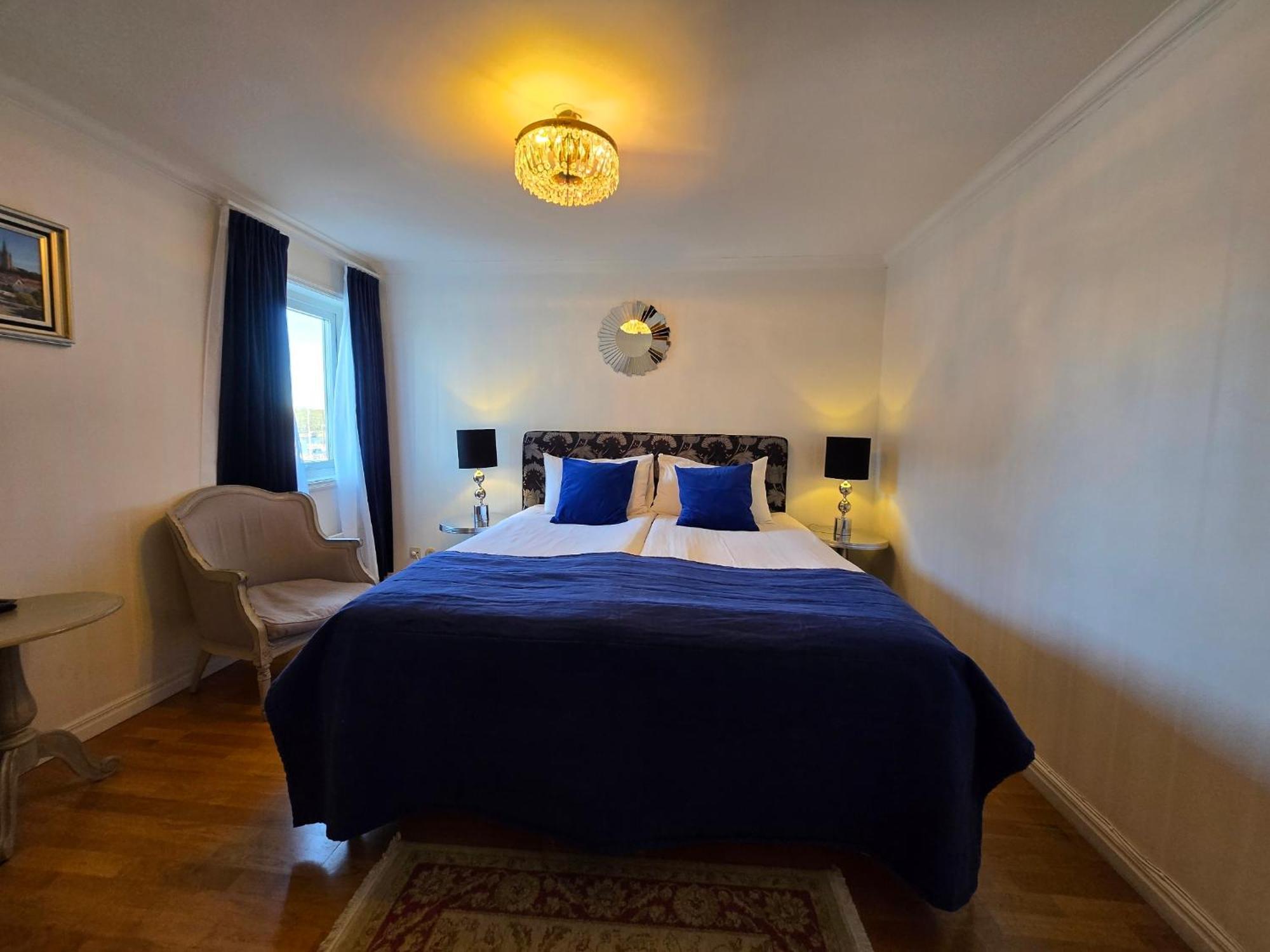 Vaenerport Lakefront Hotell Mariestad Exterior foto